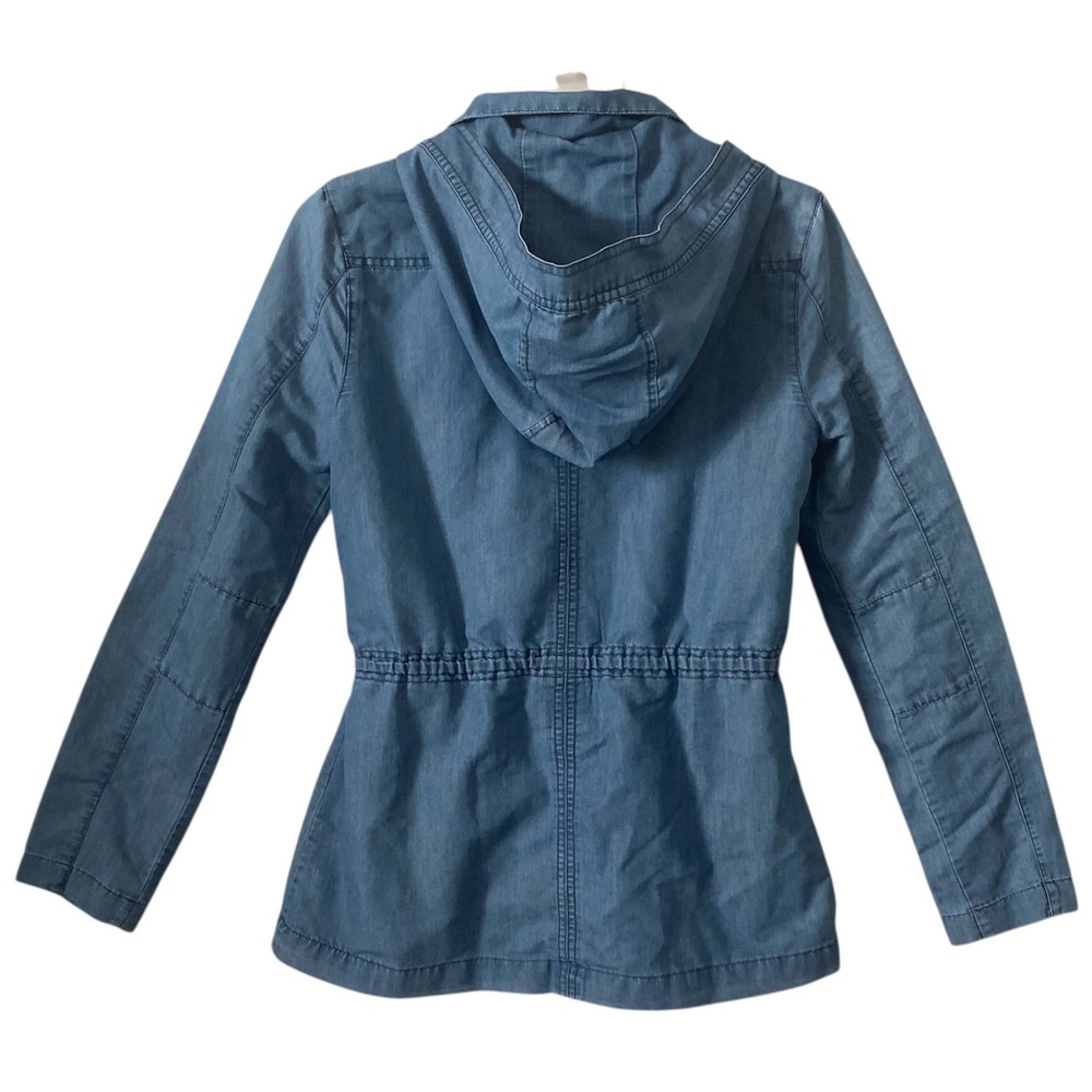 GUESS Women's Denim Utility Jacket Blue Chambray Drawstring Hooded Size Small - Picture 2 of 7